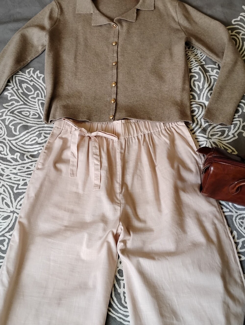 Long Sleeve Sweater/Jumper - Picture 4 of 4
